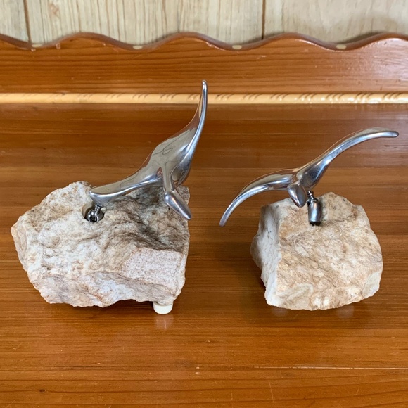 Vintage aluminum and granite Canada goose sculptures. Both hand signed and numbe - Picture 1 of 9
